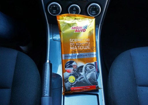 KKPIT MATNÉ CITRÓNOVÉ VLHČENÉ Utierky DO AUTO 24KS