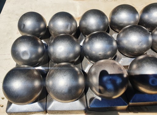 AKCIA: strieška na stĺpik 80x80mm s guľou 80mm