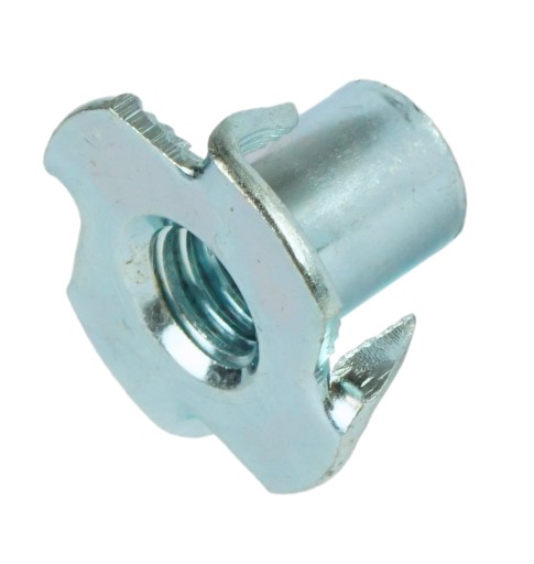 100x Matica s pazúrikom M8 x 15 mm, Kotva do dreva z ocele