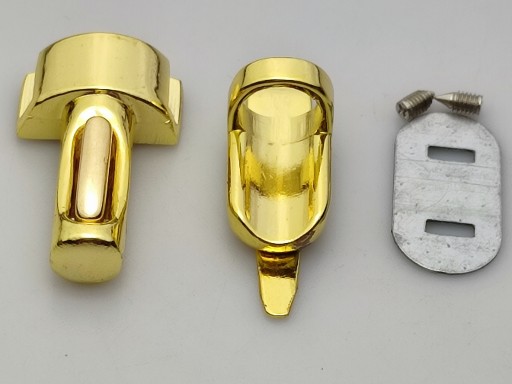 Kovový prackový zámok na aktovku 20 / 34 mm zlatý