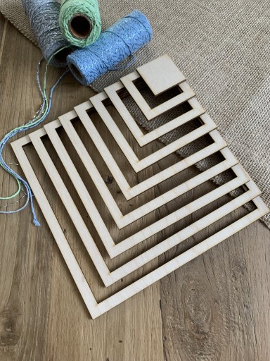 Obruč macrame, štvorcová, základňa macrame, 20-6 cm.