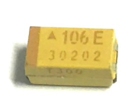 10uF 25V tantalový kondenzátor SMD puzdro 6032