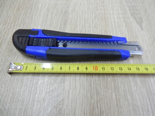 TAPECIAK Nôž na tapety Nôž 100 x 18 x 0,5 mm
