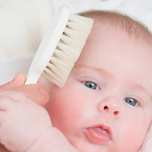 Gentle Goat Bristle Cradle Cap kefa na vlasy pre deti Noble