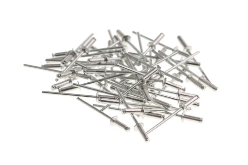 HLINÍKOVÉ SLEPÉ NITY 3,2 x 8 mm 50 kusov