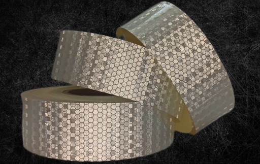 REFLEXNÁ PÁSKA BIELA VOŠTOVÁ FÓLIA 5CM