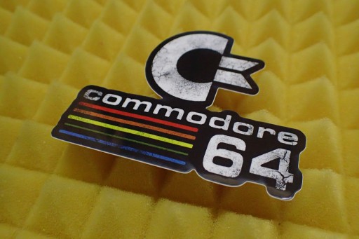 NÁLEPKA COMMODORE 64 NÁLEPKA 8,1 x 6,9 cm
