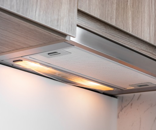 E14 LED žiarovka 2,5W 6500K chladiaci digestor chladničky