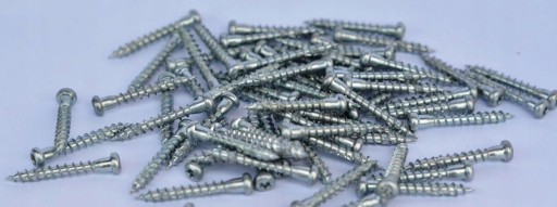 SKRUTKY DO TERSNÝCH KĹBOV 5x30mm TORX UHLOVÁ TYČ 250 ks KLIMAS