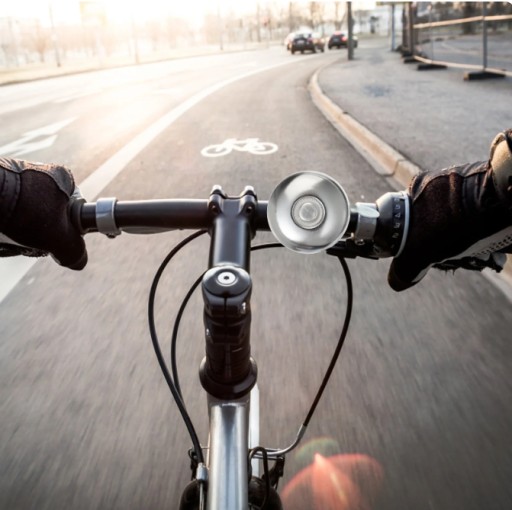 HLASITÝ TRADIČNÝ STRIEBORNÝ KOVOVÝ ZVON NA BICYKEL