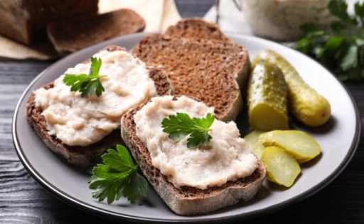 DOMÁCA VOJENSKÁ BARRET Z DOMÁCEHO CAINED RECEPTÚRA 260G