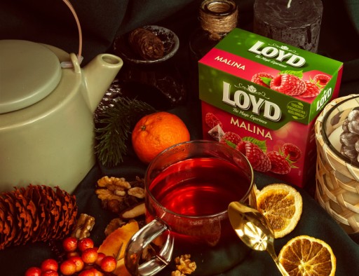Expres ovocný čaj Divoká ruža Malina s kúskami ovocia 20T LOYD