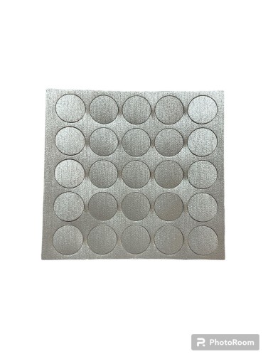 Kronospan K - 0523 PE Platinium Disc nábytková zátka