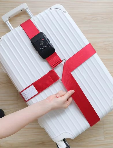PÁS NA KUFOR NA ZAISTENIE BATOŽINY S KOMBINÁCIOU KÓDU