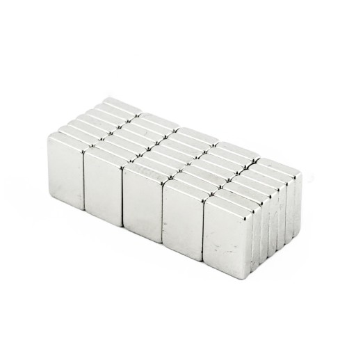 NEODYMOVÝ MAGNET 7,5x5x1,5 N38 35 KS