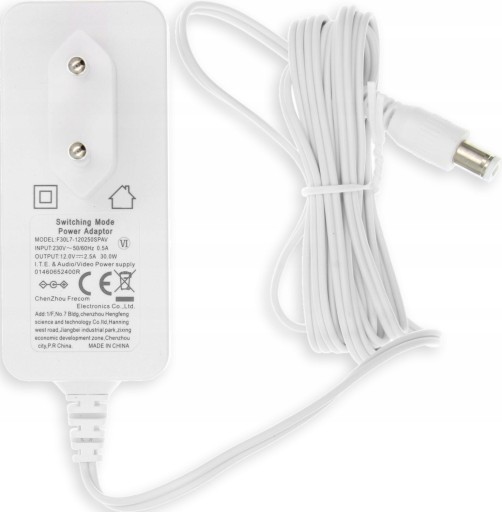 12V 2,5A 30W stabilizovaný spínaný zdroj pre LED CCTV kamery