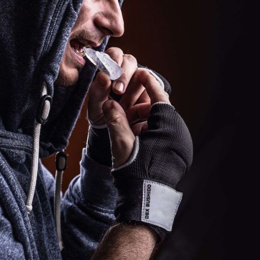 Chránič zubov DBX Bushido - Bezfarebný