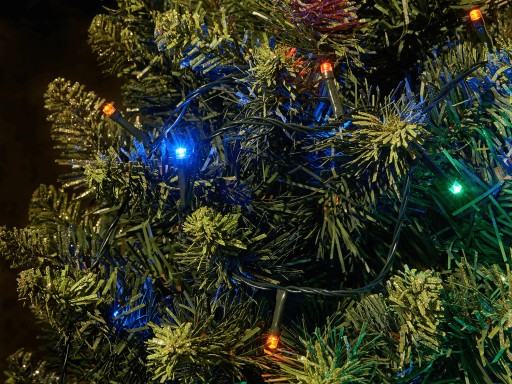 SVETLÁ NA VIANOČNÝ STROMČEK 10M 100LED RGB MULTICOLOR