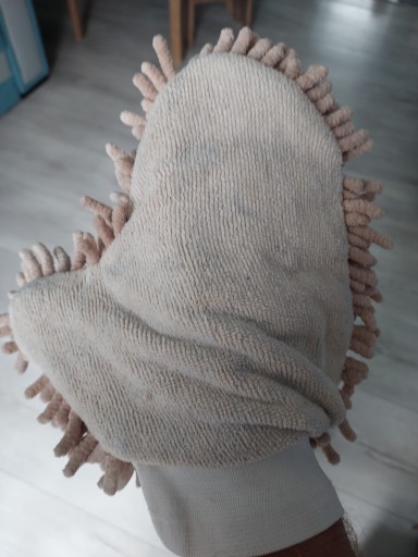 RUKAVICE Z MIKROVLÁKNA 21x21 NA UMÝVANIE AUTA