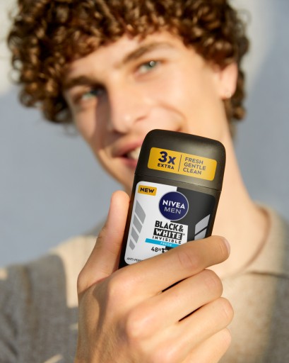 NIVEA MEN Black&White Fresh Antiperspirant