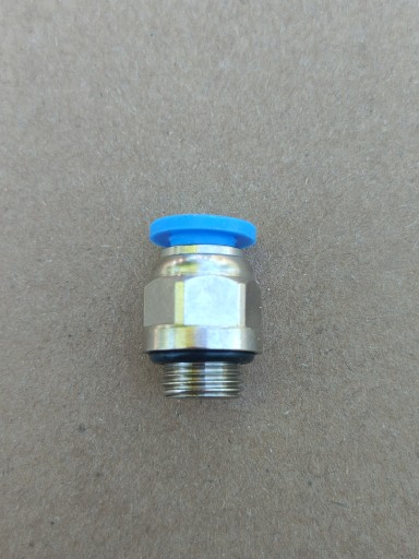 Priamy zásuvný pneumatický konektor fi 6mm závit 1/8