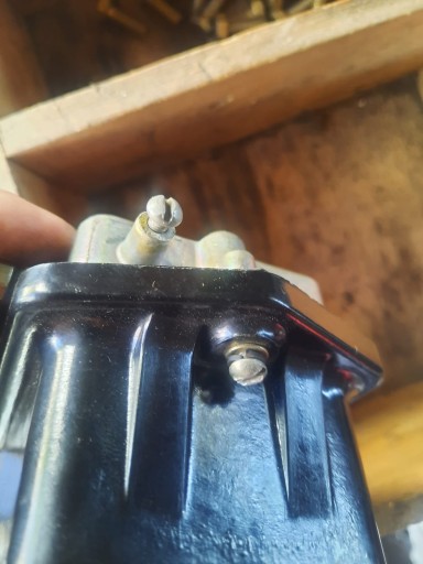 Skrutka M4x14 starý typ