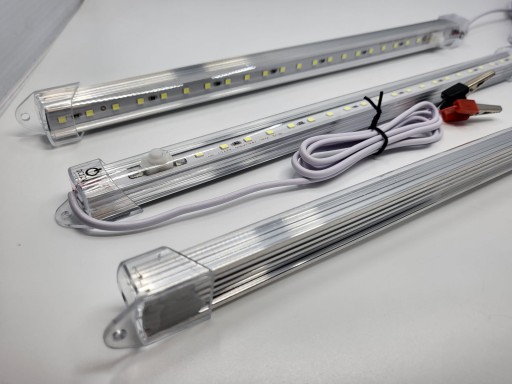 LED pásová nábytková lampa 60cm 12V STUDENÁ BIELA s vypínačom
