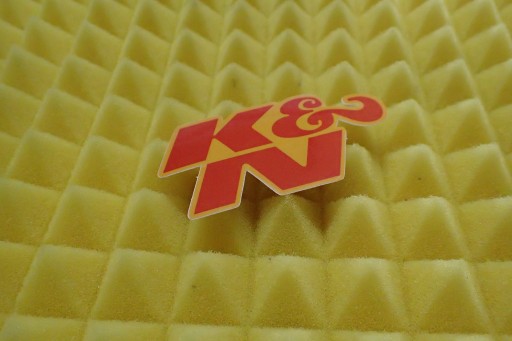 NÁLEPKA K&N NÁLEPKA 7,3 x 3,8 cm