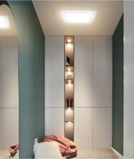 LED štvorcový stropný panel, povrchová montáž, 12W CCD