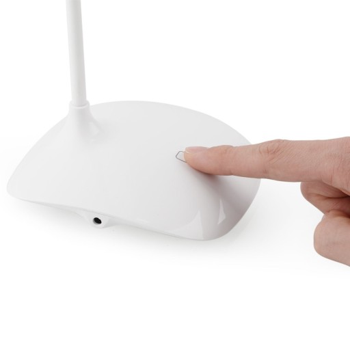 LAMPA DO ŠKOLSKEJ POLOHY 18 LED USB DOTYKOVÁ BEZDR