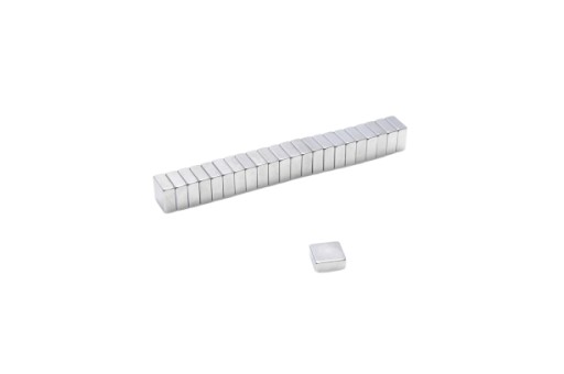 Neodymový tanierový magnet MPŁ 7x7x3 N38