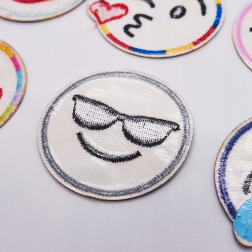MIKI EMOJI TERMO záplaty nažehľovacie SET