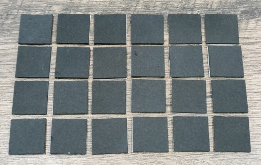 Protišmyková podložka 20x20 čierna