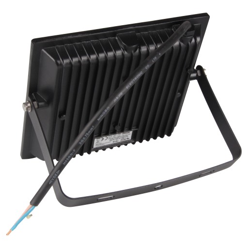 HALOGÉNOVÁ LED LAMPA 30W IP65 Reflektor