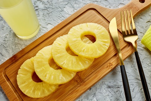 Plátky ananásu v sirupe LIGHT 565g SRDCE