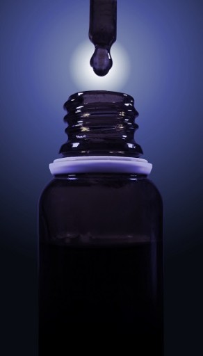 Prírodný esenciálny olej z TEA TREE
