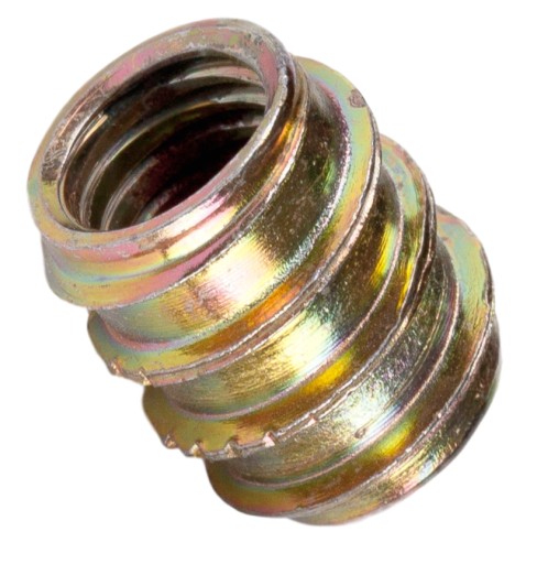 Skrutkovacie puzdro M8 x 15 mm bez nákružku na drevo