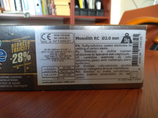 Monolith RC zváracie elektródy Ø2; 1 kg rutilu.