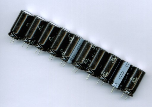 100uF 160V 100 µF 160V (10 KS) ELEKTROLYTICKÝ KONDENZÁTOR