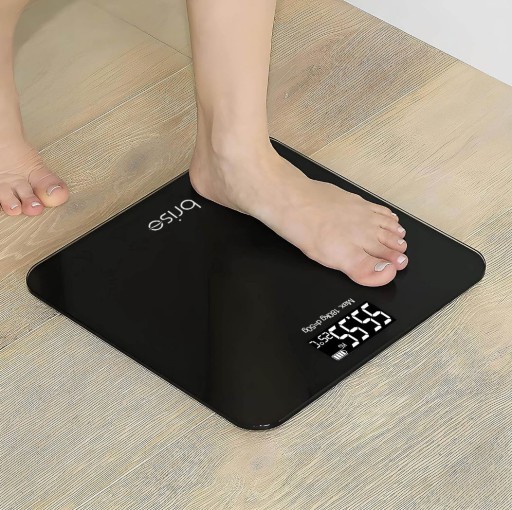 MODERNÁ KÚPEĽŇOVÁ VÁHA ELEKTRONICKÁ SKLENENÁ ČIERNA 180 KG + BATÉRIE