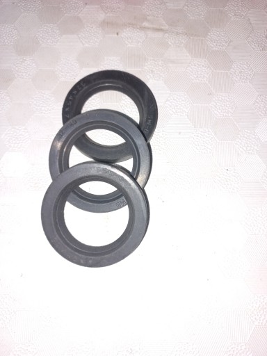 TESNENIE SIMERING2 32X45X7