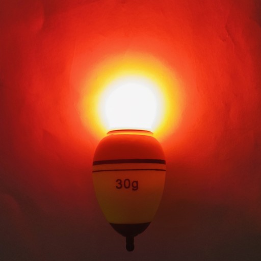 LIVE LED FLOAT 30 g bójka cetka svietiaca + BATÉRIA