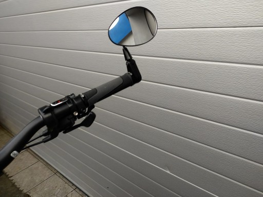 Zrkadlo na bicykel s nastaviteľnými riadidlami