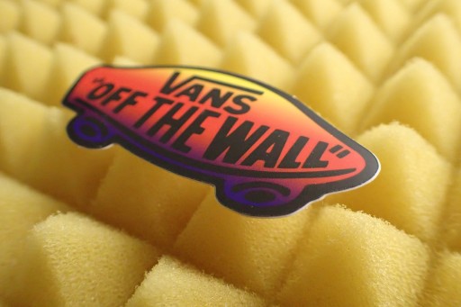 NÁLEPKA VANS OF THE ALL NÁLEHKA 6,7 x 3,1 cm