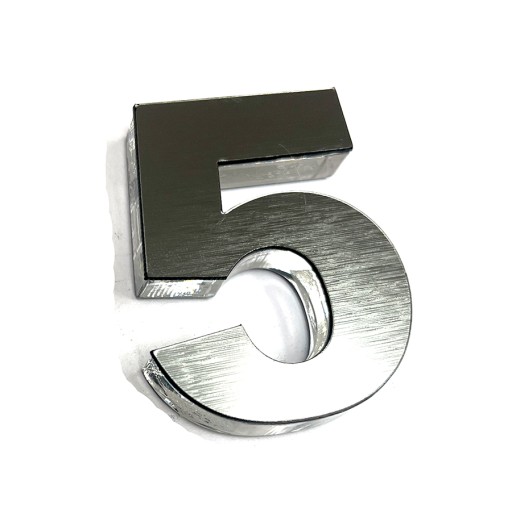 Číslo dverí, číslo 5 alebo iné! Číslo 3D!
