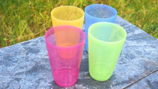 Plastový pohár na opakované použitie 500 ml