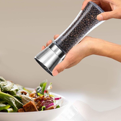 MLYNÚK NA MLETIE PAPRIKA SOĽ KORENIA KÁVA INÉ