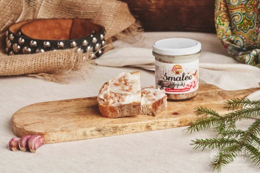 DEDINSKÁ SADLA S VÝTVORMI A CIBUĽOU GÓRWIT 300 g