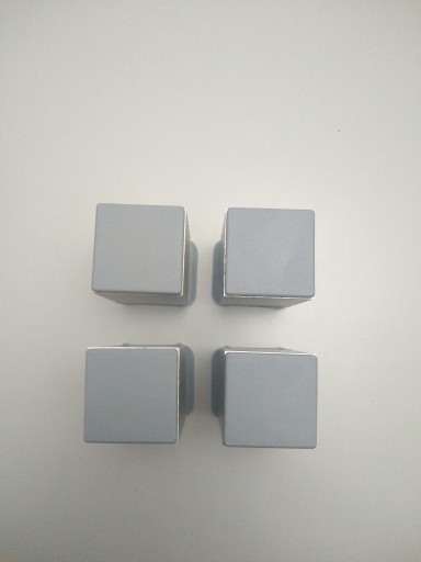 4 X NASTAVITEĽNÁ NOŽKA 65 MM, farba hliník