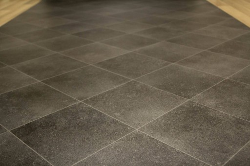 šírka 2,5 m KOBEREC PVC TMAVOSIVÁ STRIEBORNÁ
